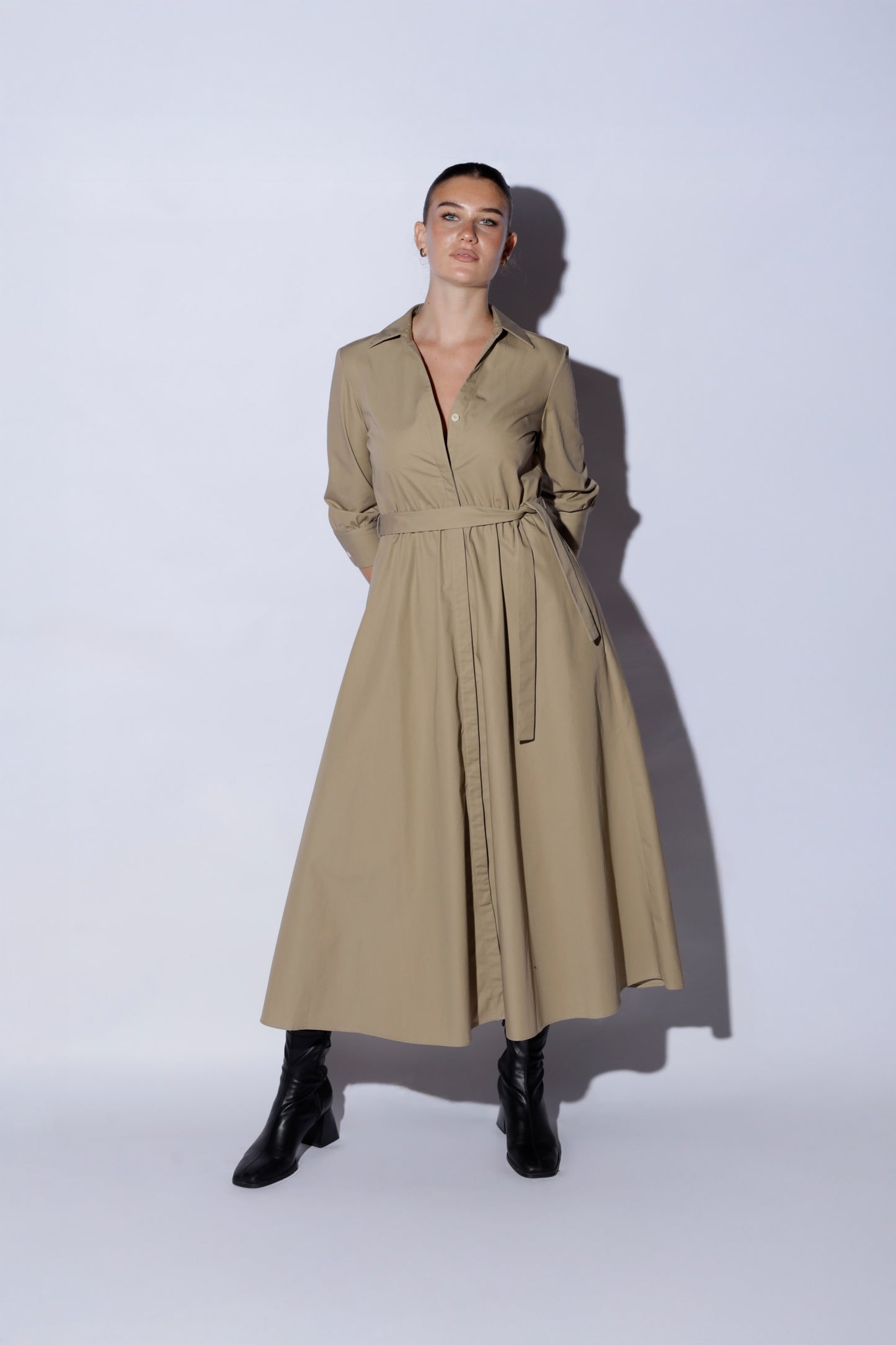 Elegant long shirt dress in beige / taupe with V-neckline and sculpted yoke